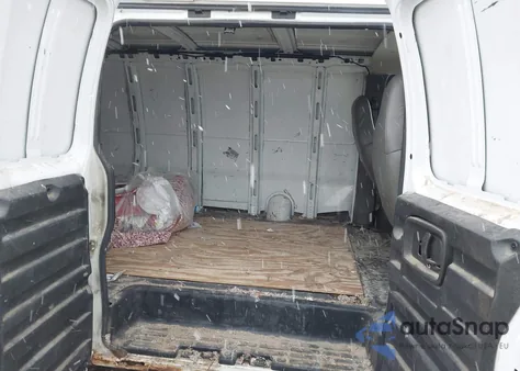 2007 Chevrolet Express Work Van из США, поврежденный, VIN 1GCGG25V971120250